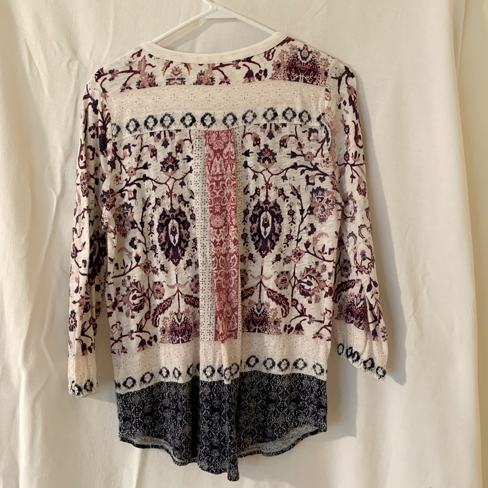 Lucky Brand White Cream 3/4 Sleeve Graphic Blouse